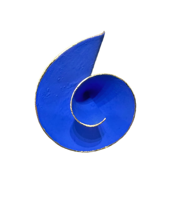Large swirl adjustable ring. Swirl is matt cobalt blue with a gold plated exterior and ring.
