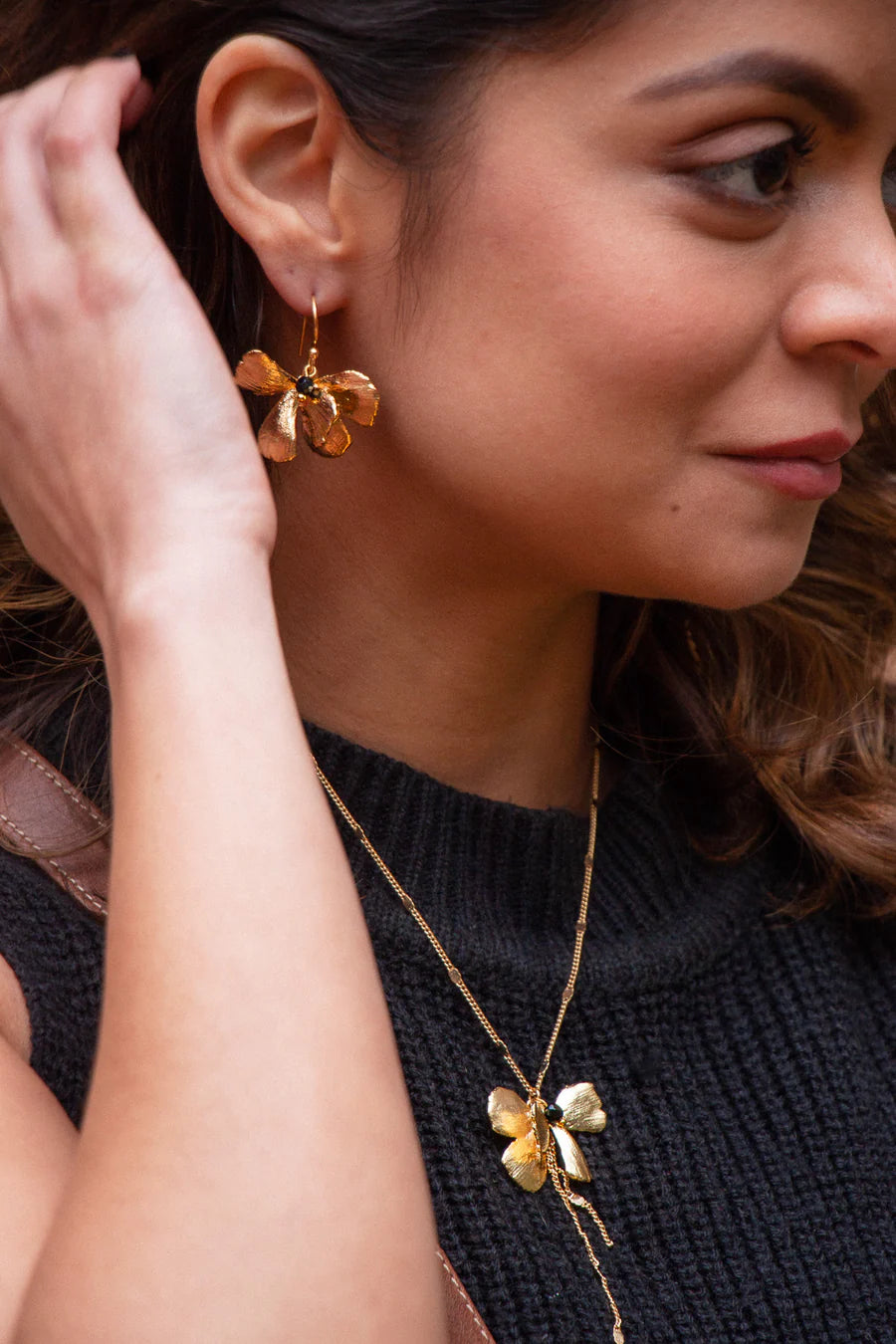 Pansy Necklace Gold