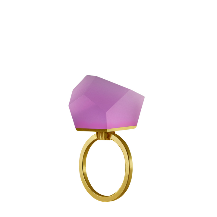 The Fruit Bijoux Ring Top VU Crystals Carnation Pink by Fruit Bijoux features a 24ct gold-plated minimalist band set with a large, faceted geometric pink crystal, shown against a plain white background.