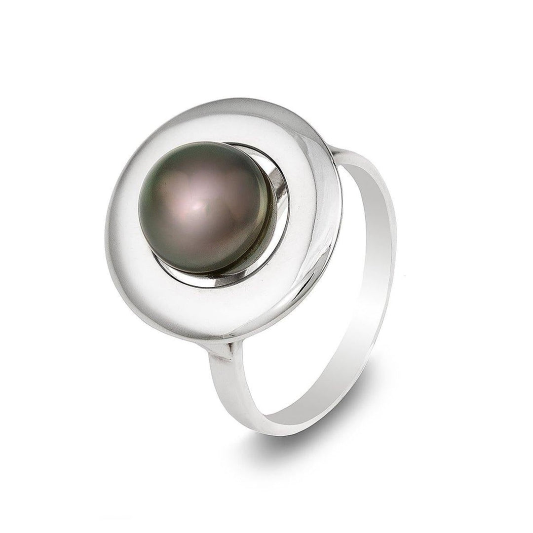 A sterling silver ring featuring a round, iridescent Tahitian pearl set in the center of a polished, circular silver disc. The band is simple and sleek, complementing the elegant design of this Cosmic Boulevard Home Planet Silver Tahitian Pearl custom-made ring.