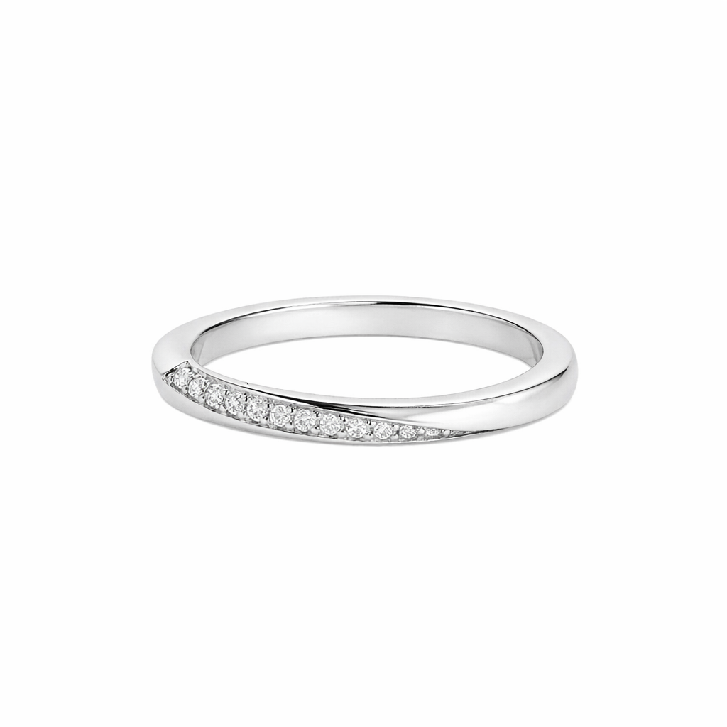The Collective Dublin's 2mm Square Twist Band in silver features a sleek, slightly curved design with lab-grown diamonds set on one side for a simple yet elegant look.