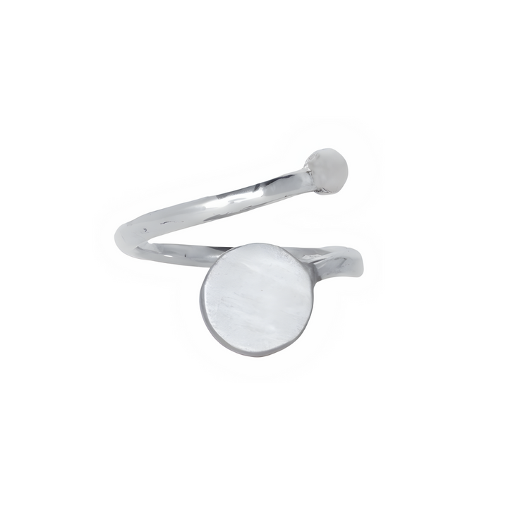 The Adjustable Archeol Ring by Gallardo & Blaine Designs offers a minimalist design with a spiral band and a round, flat disc. Made of reflective sterling silver and gold vermeil, it adds a sleek, modern touch.