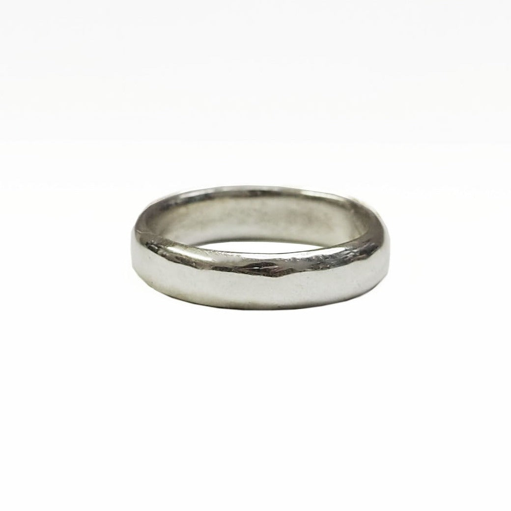 The Classic 4mm Wedding Band