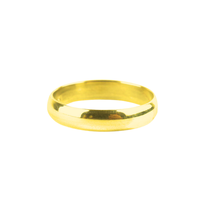 The Engravable Jewellery Engravable Simple Band Gold Plated features a smooth, shiny gold-plated finish and is elegantly photographed on a plain white background.