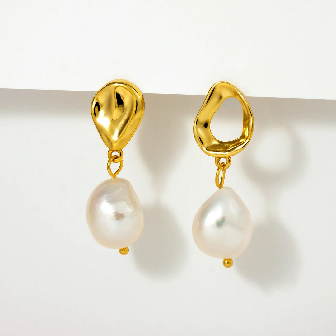 Ripples Baroque Pearl Earrings Gold