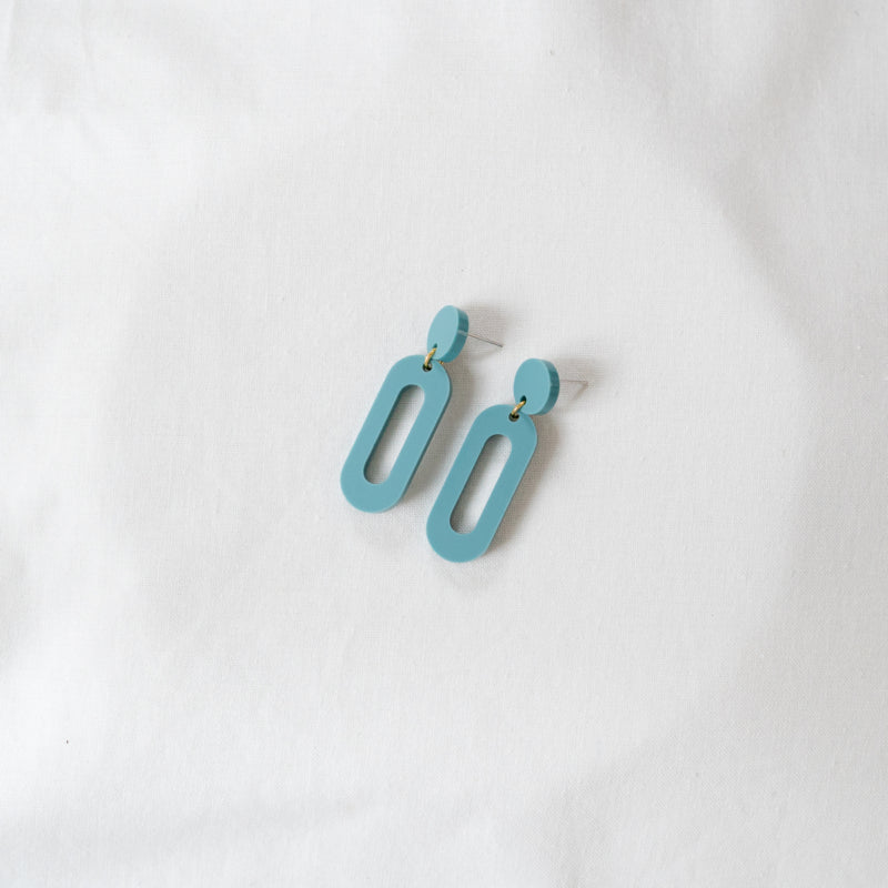Seagreen Oval Shaped Acrylic Earrings