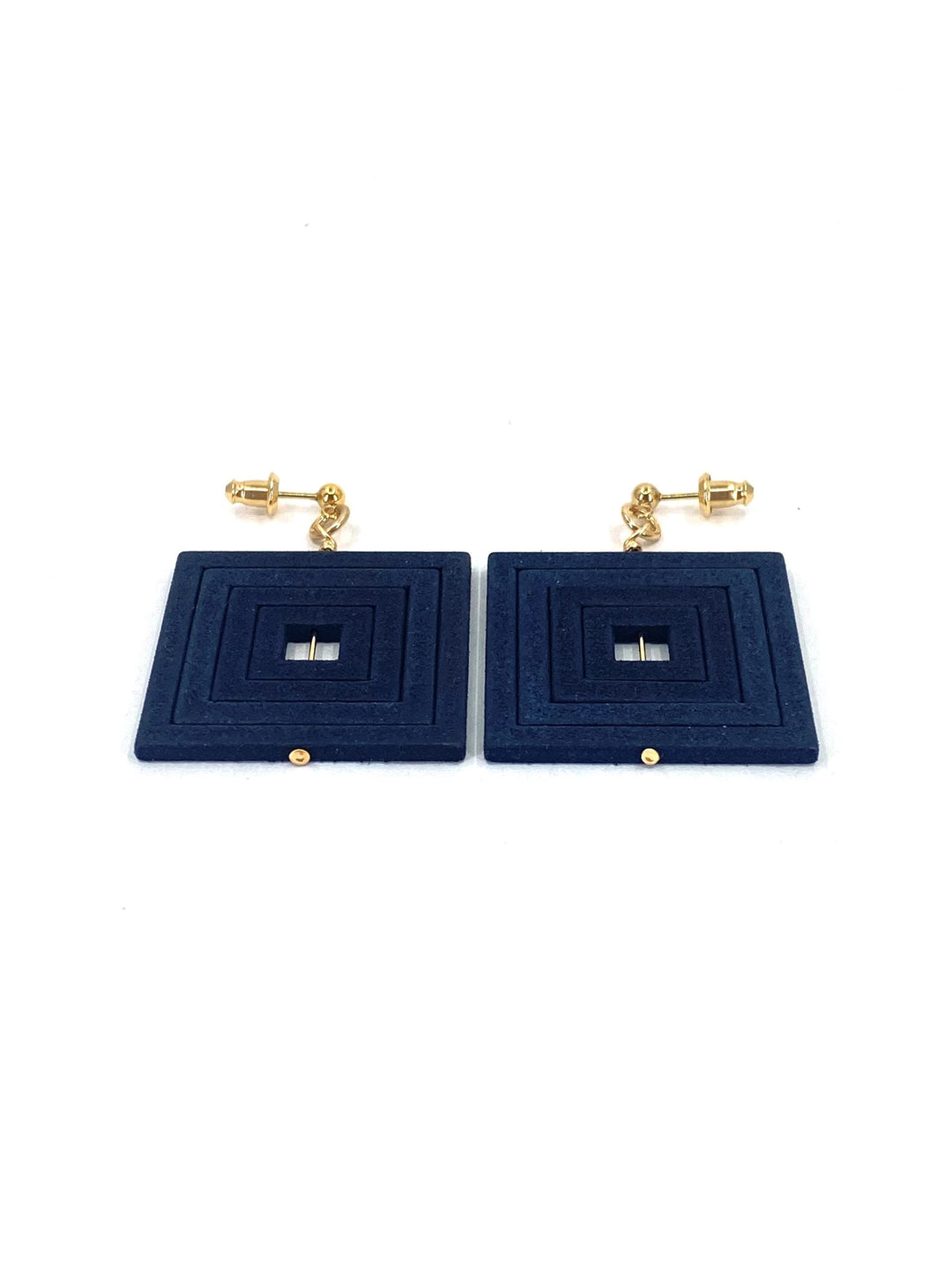 Vibe Decreasing Square Earrings