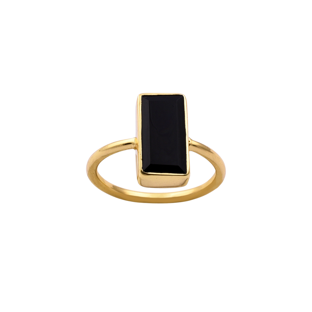 Black Onyx Rectangular Gold Ring