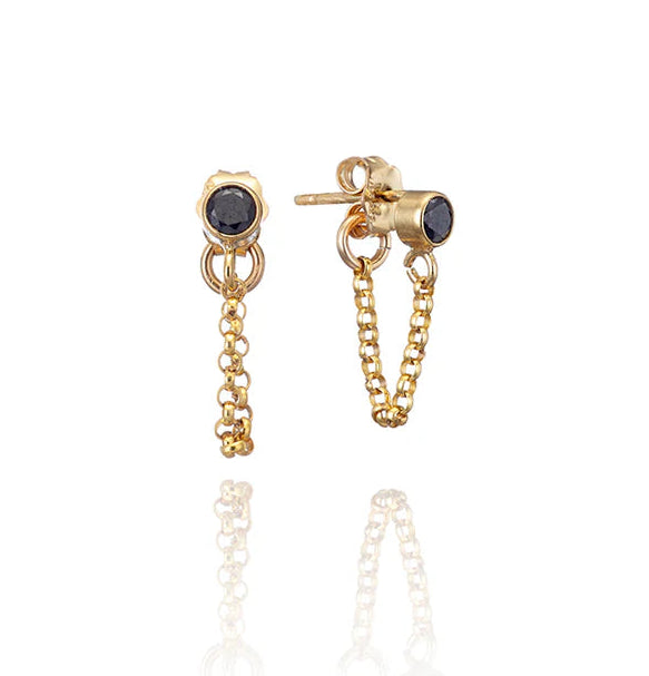 The black studs measure approximately 3mm in diameter and are finished with delicate rolo chain which hangs to the back of the ear scroll and drapes behind the ear.