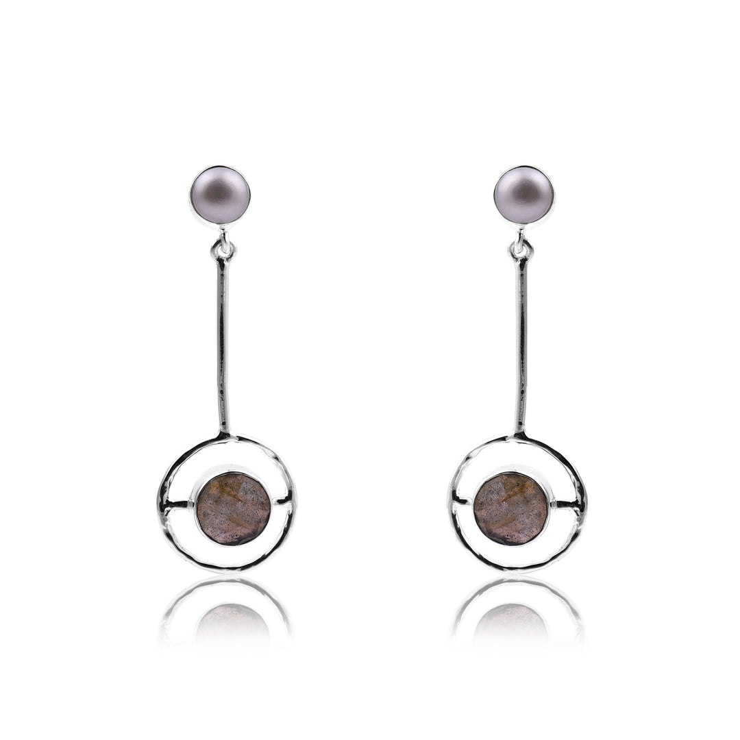 Labradorite  and Pearl Pendulum Silver Earrings